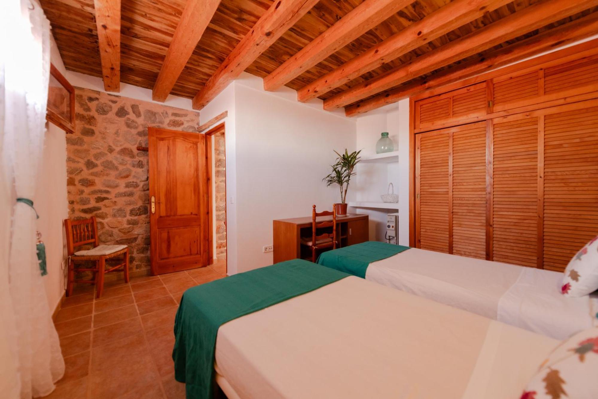 Agroturismo Rural Can Prats Apartment Sant Carles de Peralta Exterior photo